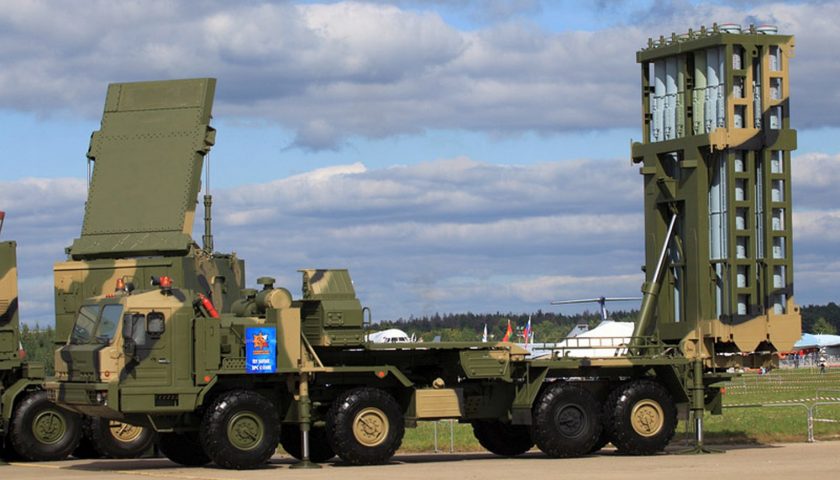 El sistema antiaéreo Vitiyaz S-350 entra en servicio con las ...